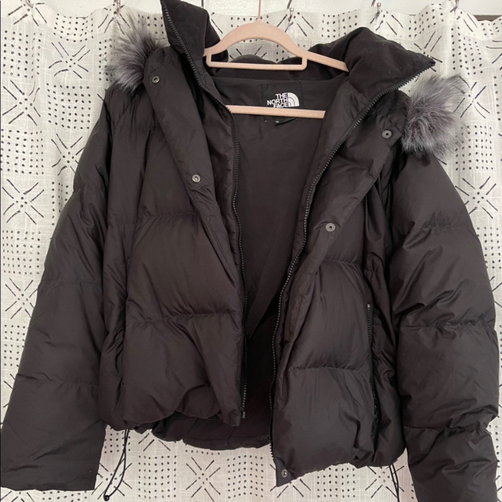 North Face Puffer Jacket Size M in New Condition